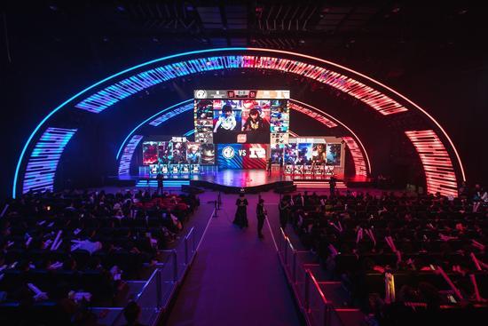 带动更多年 带动更多年